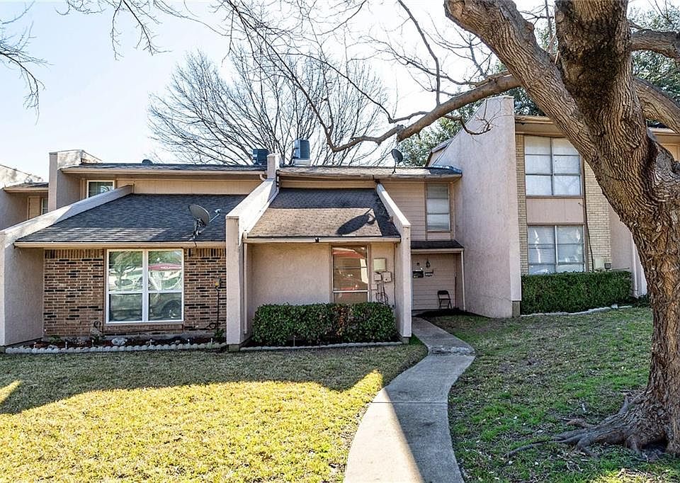 1st image of 310 Arborview Dr