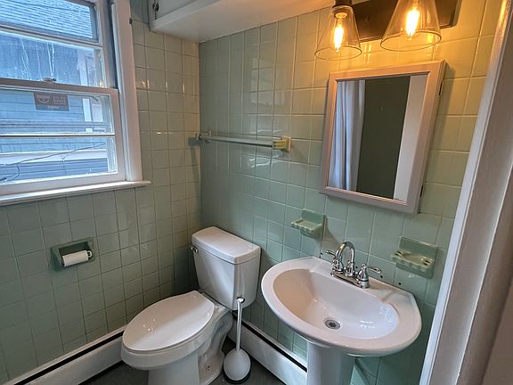 Full bath