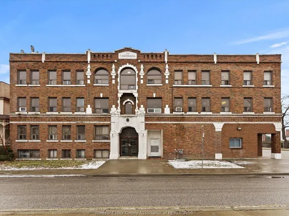 581 Cataraqui St, Windsor, ON N9A 3P2