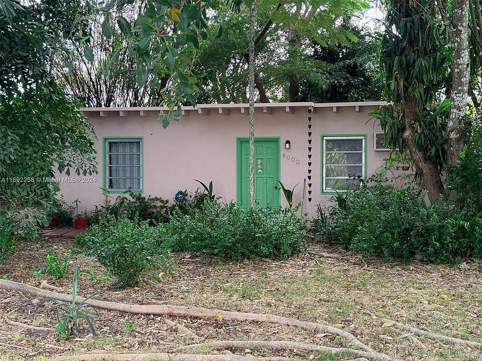 1st image of 9000 SW 156th St