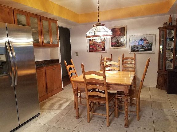 4th image of 38550 Gainsborough Dr