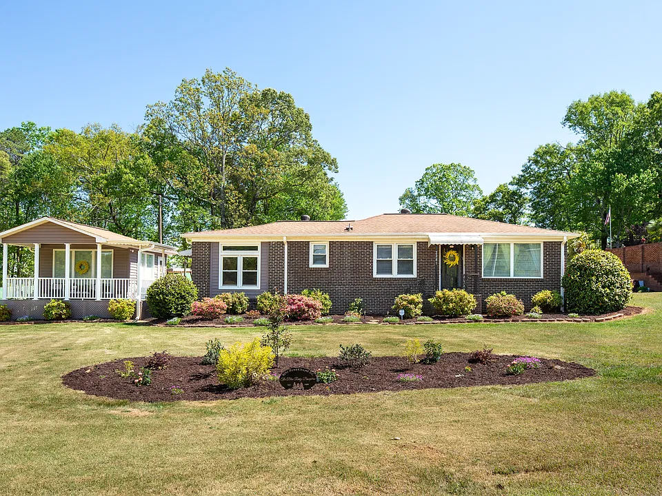 2281 Fews Chapel Rd