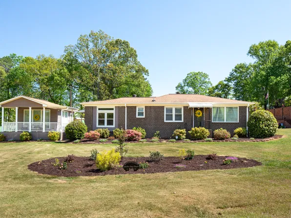 2281 Fews Chapel Rd, Greer, SC 29651