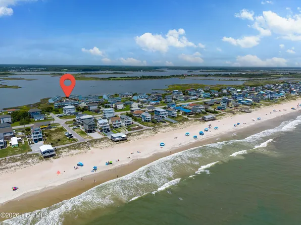 35 Bermuda Landing Place, North Topsail Beach, NC 28460