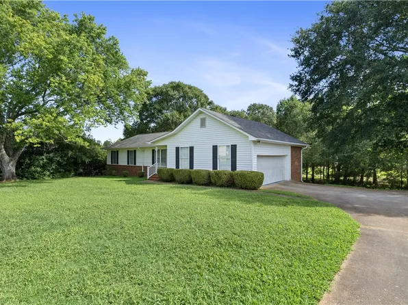 347 Knollwood Dr, Anderson, SC 29625