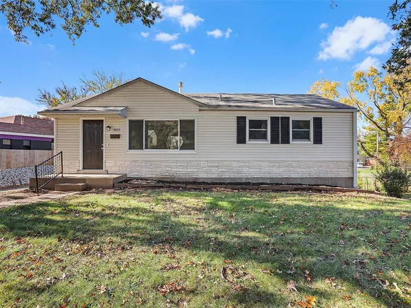 3615 Adie Rd, Saint Ann, MO 63074