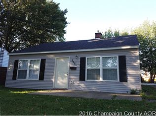 712 Sherwood Ter, Champaign, IL