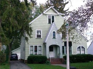 654 Laurelton Rd, Irondequoit, NY 14609