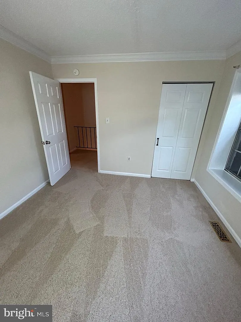 3 bed, 2.5 bath, 1584 sqft, $3,200 — Photo 3