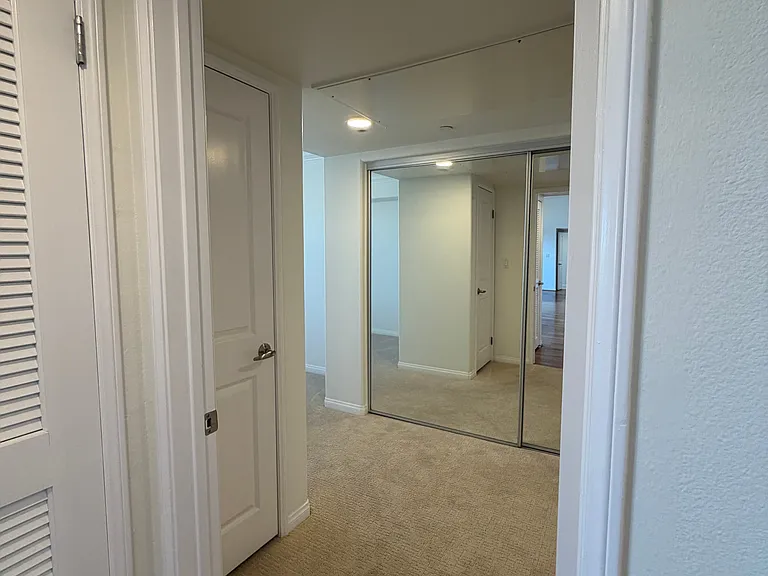 Tradewinds Dr — Photo 31