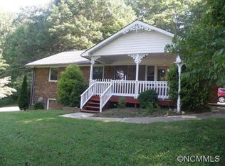 1204B Garren Creek Rd, Fairview, NC 28730