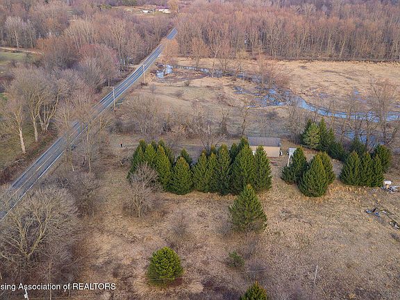 2nd image of 9584 Tasker Rd