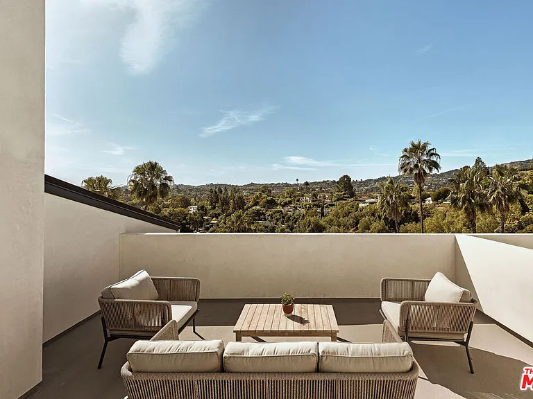 16838 Oak View Dr — Photo 34