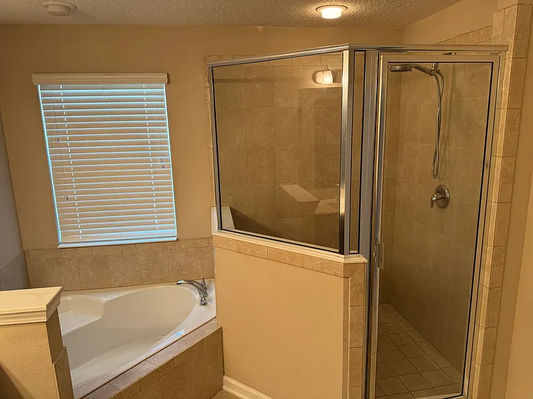 4136 Grayfield Ln — Photo 10