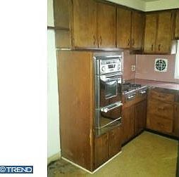 2nd image of 8843 Revere St