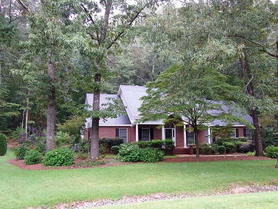 1st image of 107 Riverbirch Ln