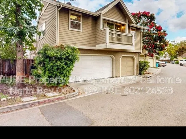 2176 Naomi Pl, Santa Rosa, CA 95403