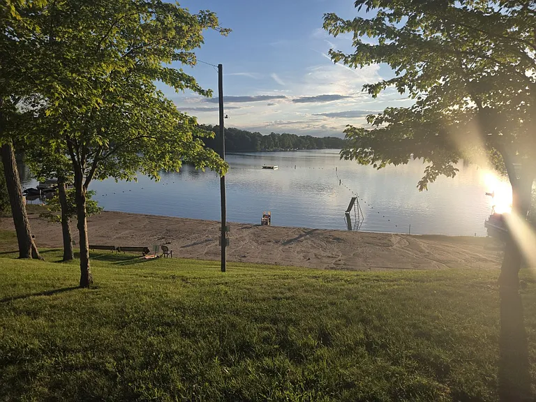 1125 S Long Lake Blvd — Photo 41