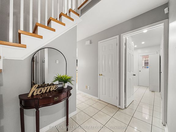 3rd image of 1322 Redwood Ln