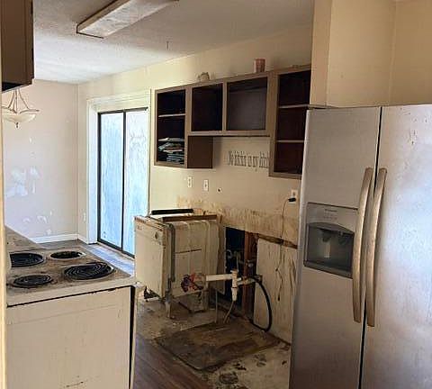 3rd image of 1978 Butternut St