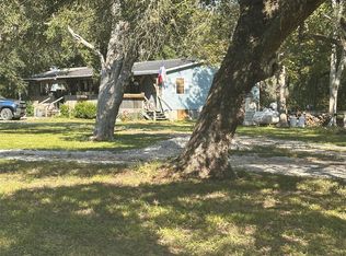 612 Byrd Salyer Rd, Bay City, TX 77414