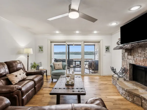 3002 Mockingbird Bnd #C-4, Graford, TX 76449