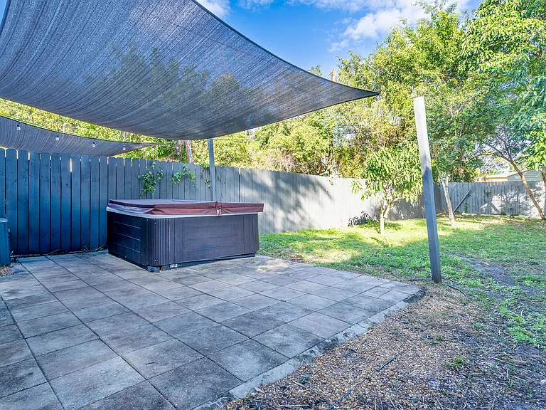 1404 NW 4th Ave — Photo 25