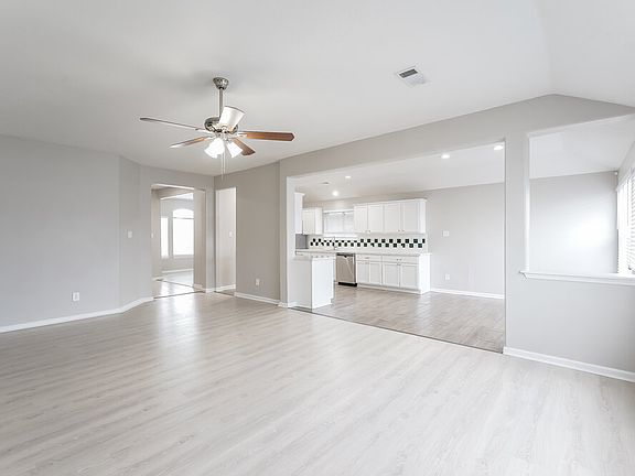 5th image of 18006 Oakmoss Hill Ct
