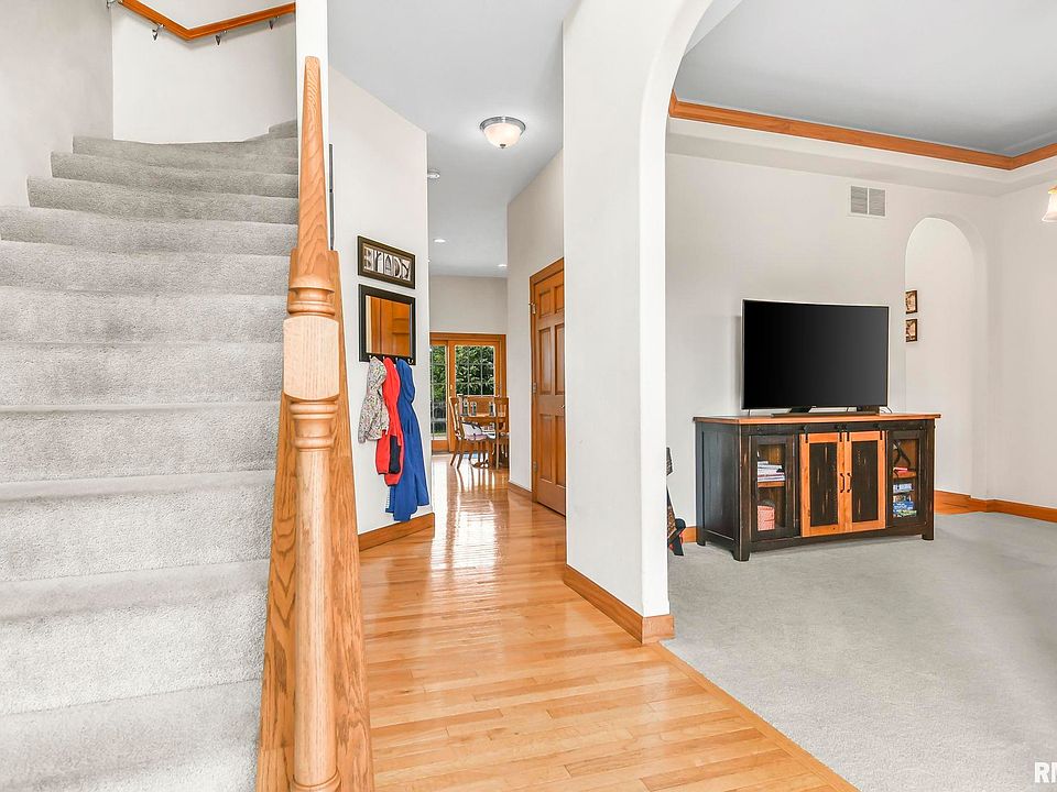 2221 Harbor Lndg, Springfield, IL 62712 Zillow