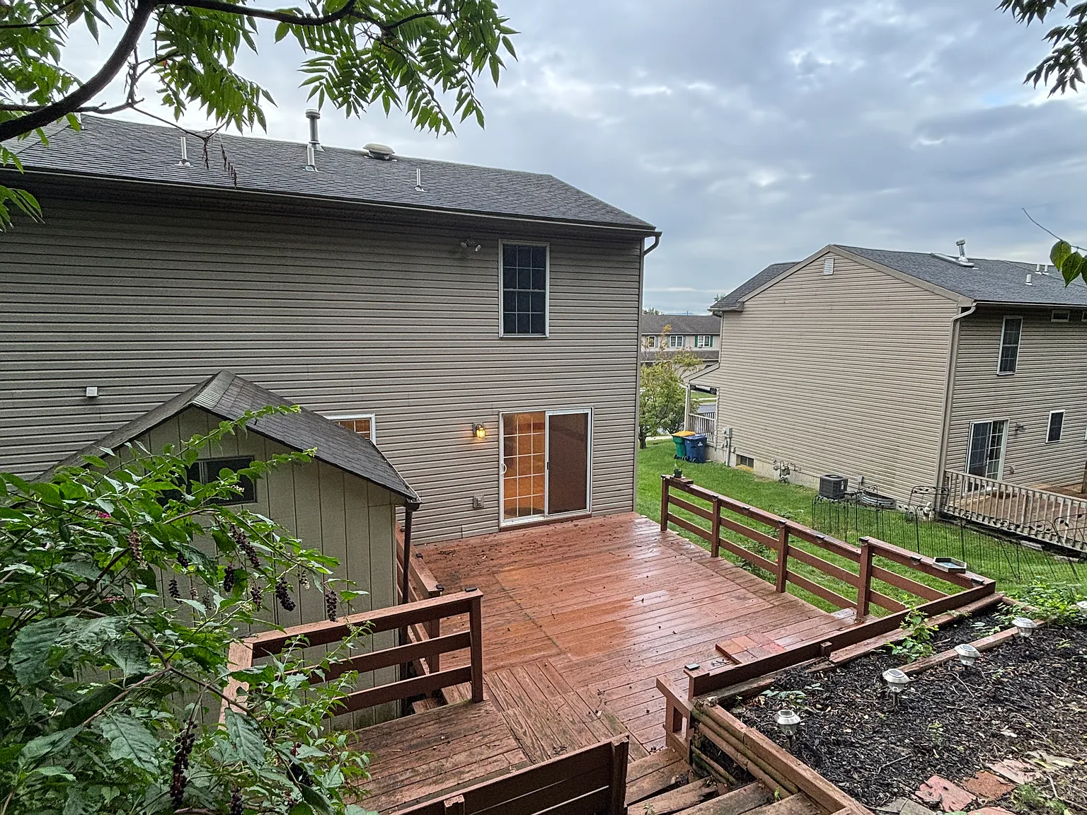 3 bed, 3.5 bath, 1490 sqft, $2,150 — Photo 4
