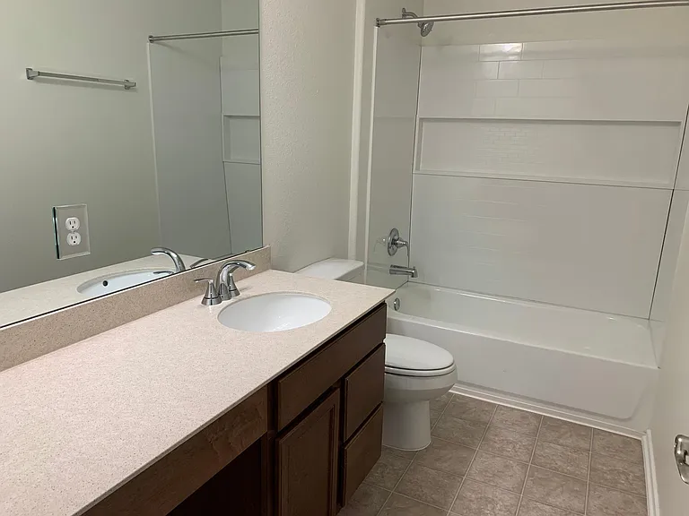 1216 Long Creek Ln — Photo 20