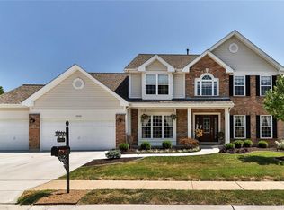 17033 Westridge Oaks Dr, Grover, MO