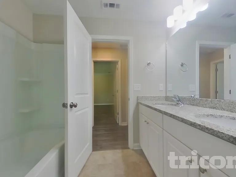 305 Knowles Pl — Photo 15