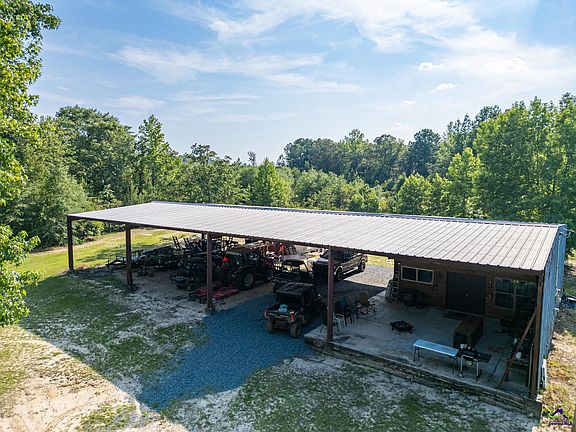 5th image of 208 Southland Rd