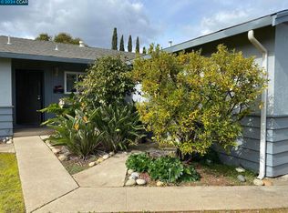 21 Gibson Ln, Clayton, CA 94517