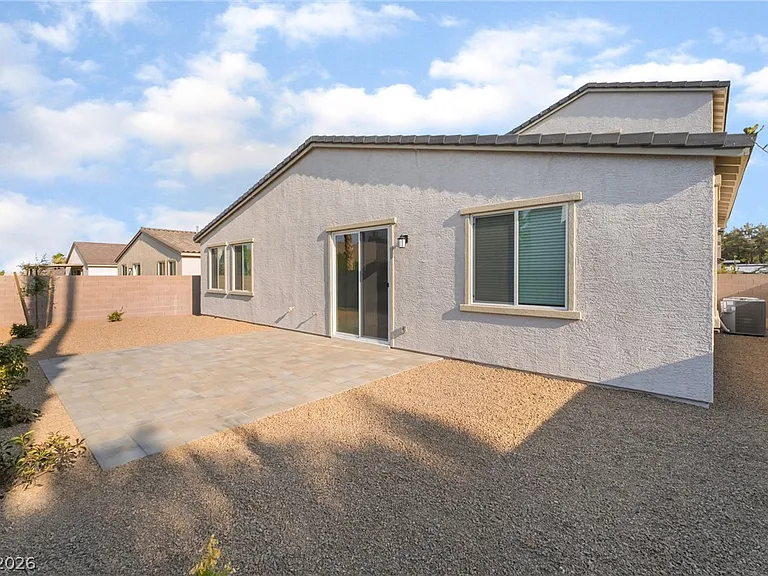 4136 Paragon Crest Ct — Photo 37