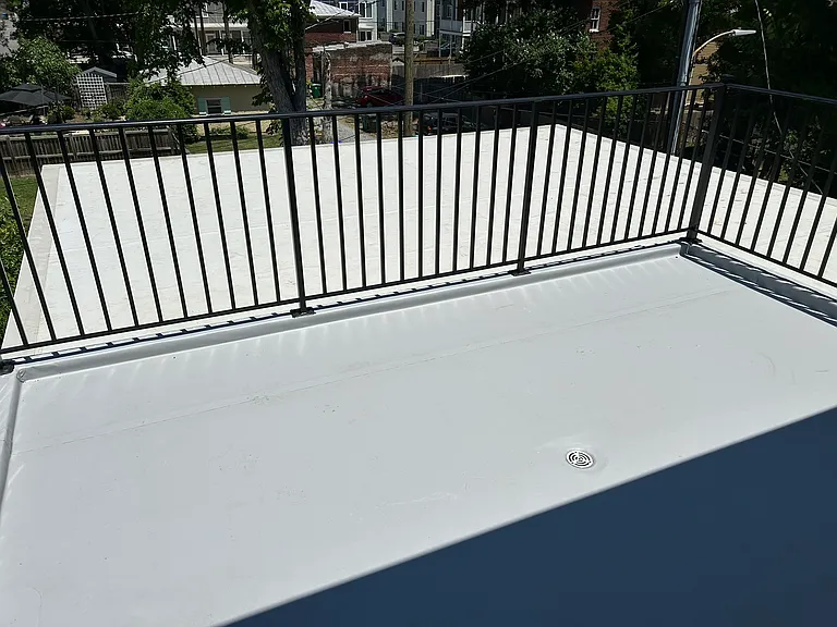115 W 14th St #B — Photo 28