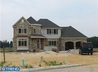 104 Buena Ln, Vineland, NJ 08360