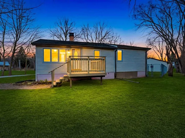 11108 82nd STREET, Pleasant Prairie, WI 53158