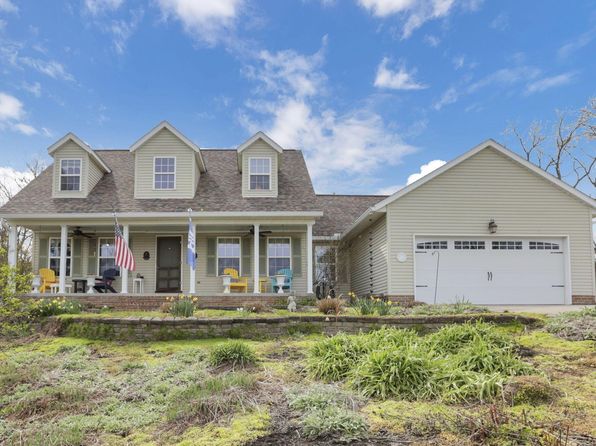 1649 Loudon St, Granville, OH 43023