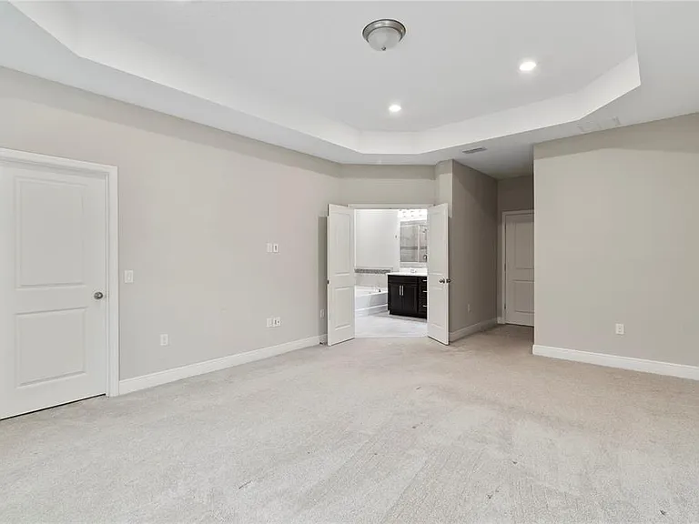 8764 Powder Ridge Trl — Photo 28