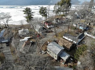 5 Lake Attitash Rd, Amesbury, MA 01913