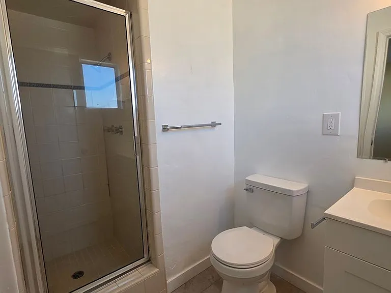2805 Cambria Ave — Photo 14
