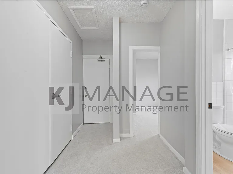 4311 Elizabeth St #4311 — Photo 7