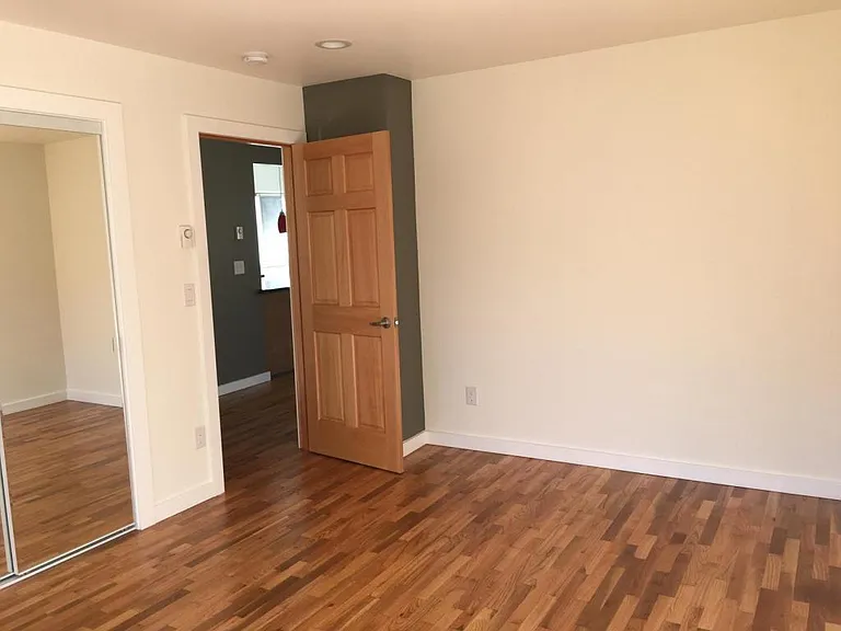 1815 E Thomas St — Photo 7
