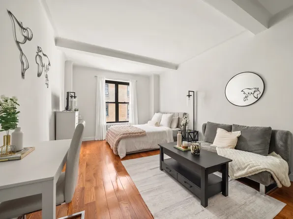12 West 72nd Street image 1 of 5