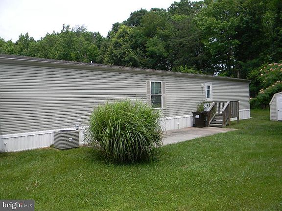 5th image of 22 Tamarac Trl