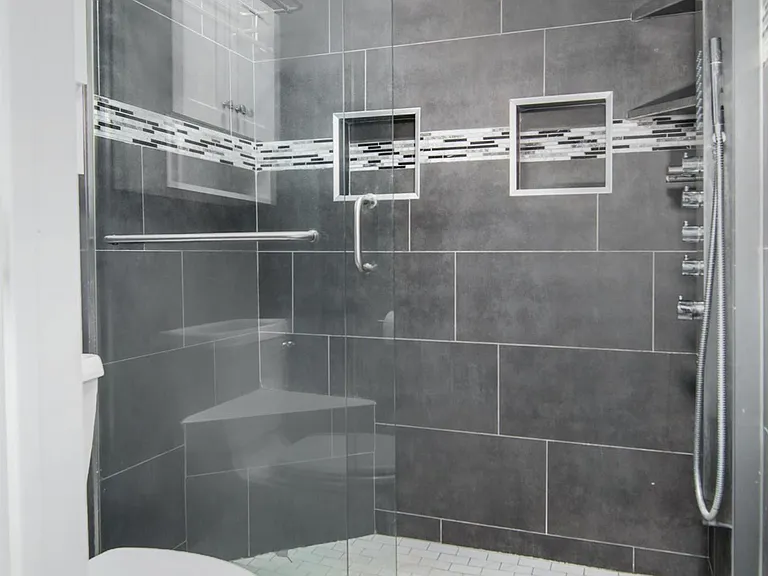 255 E Castle Harbour Dr — Photo 13