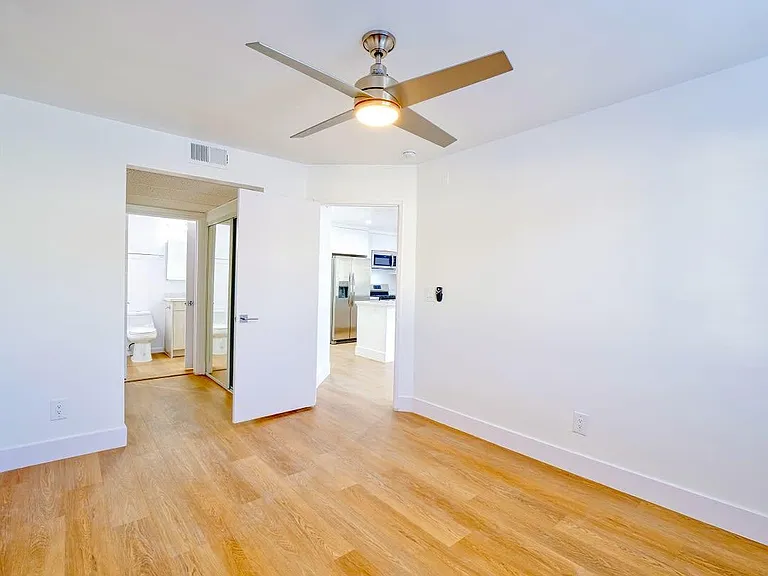 1BR1BA Bedroom