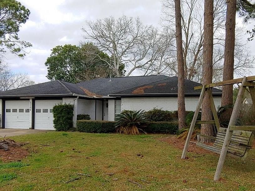 1st image of 5701 Woodville Ln